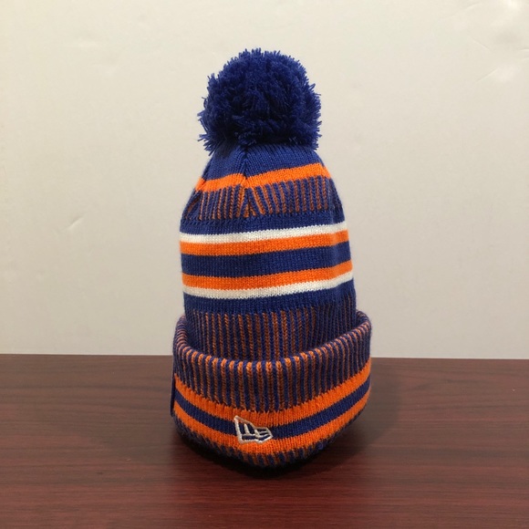 New Era, New York Knicks, Knit Hat - Picture 5 of 6